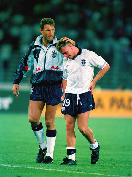 A pura lágrima, Gazza lamentó la eliminación contra Alemania, en las semis de Italia 90. Foto vía Zimbio.
